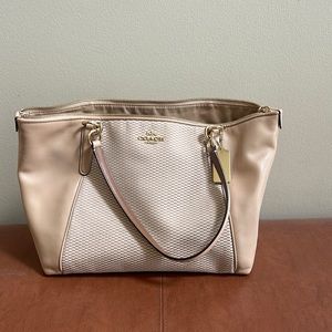 Coach Ava Tote